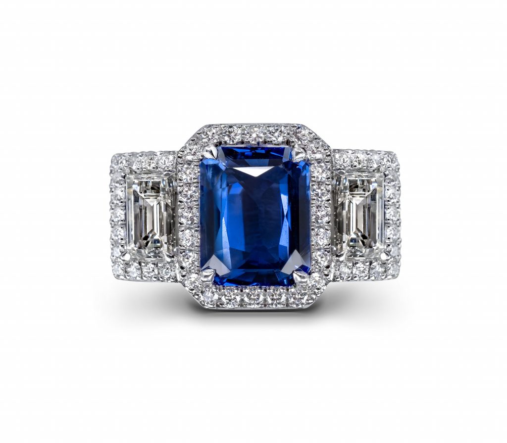 3.23 carat Blue Sapphire Ring GRS