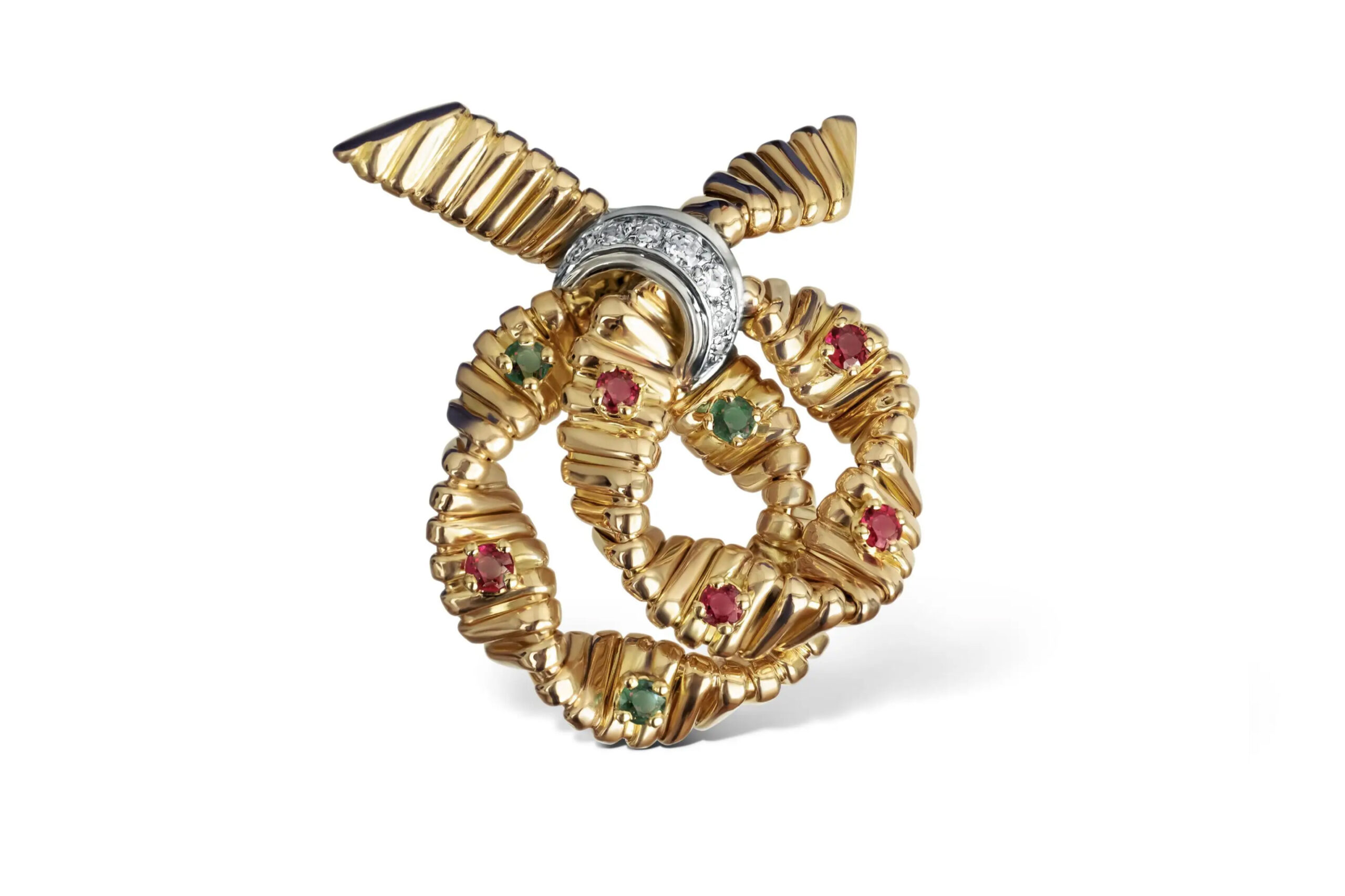 A luxurious brooch with diamonds and colored gemstones in an exquisite design.
