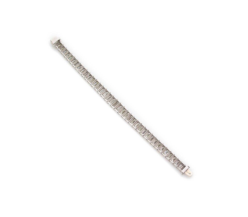 28 Carats Diamond Line Bracelet