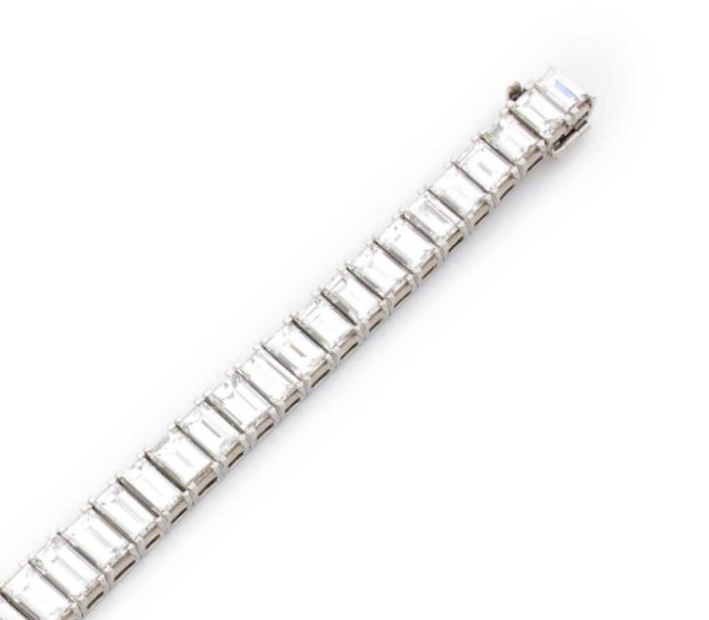 28 Carats Diamond Line Bracelet