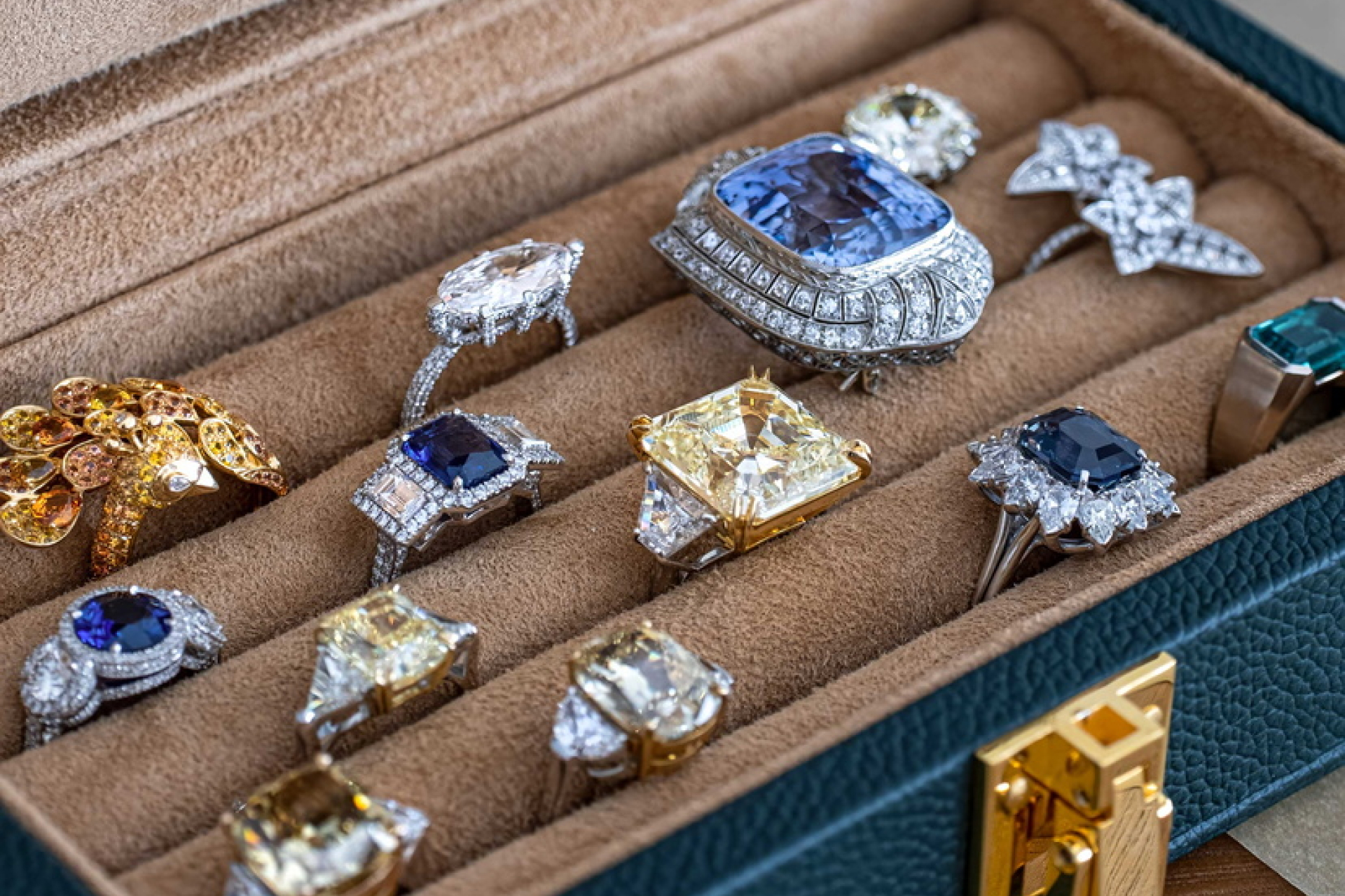 The collection of jewelry of Grygorian Gallery in the branded box