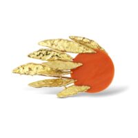 Винтажные броши Chaumet с кораллом и 18-каратным золотом