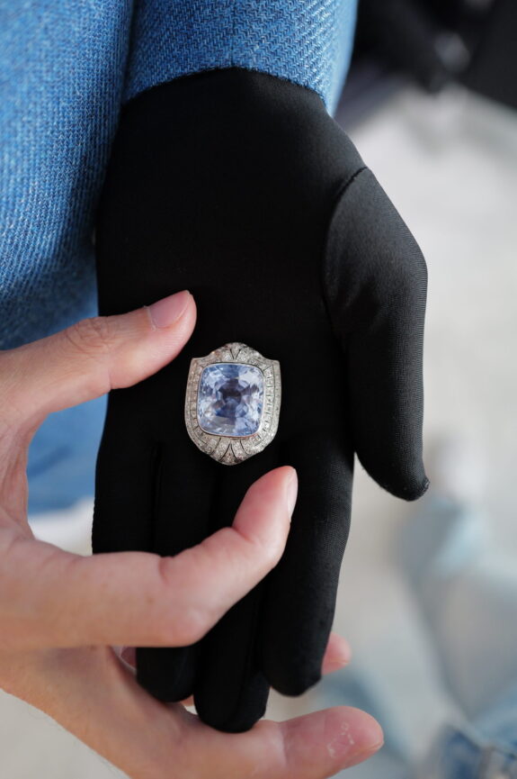 The Vibrant World of Sapphires: Colored Stones That Captivate