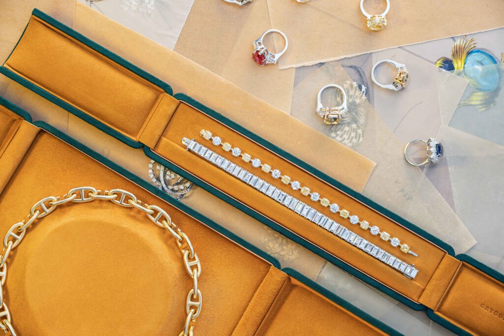 28 Carats Diamond Line Bracelet