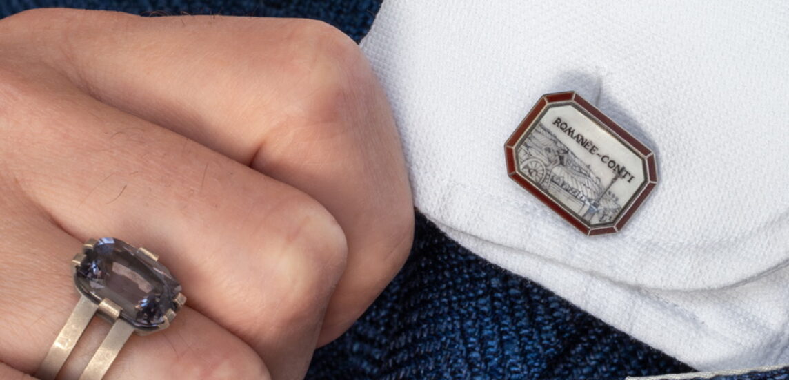 Cufflinks: A Stylish Accessory for Every Occasion