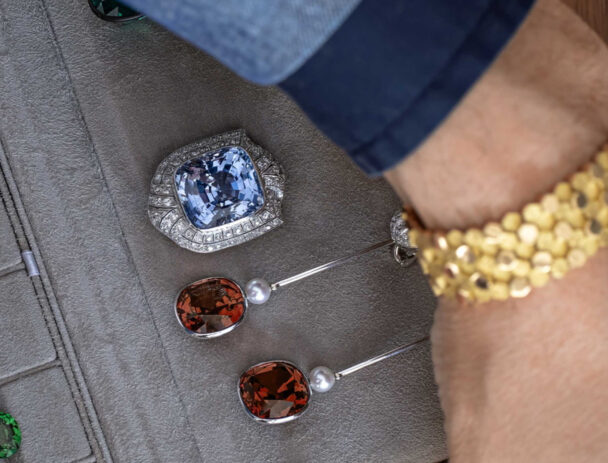 How to Identify a Real Pearl: A Complete Guide