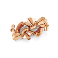 Broche double clip vintage avec diamants et rubis