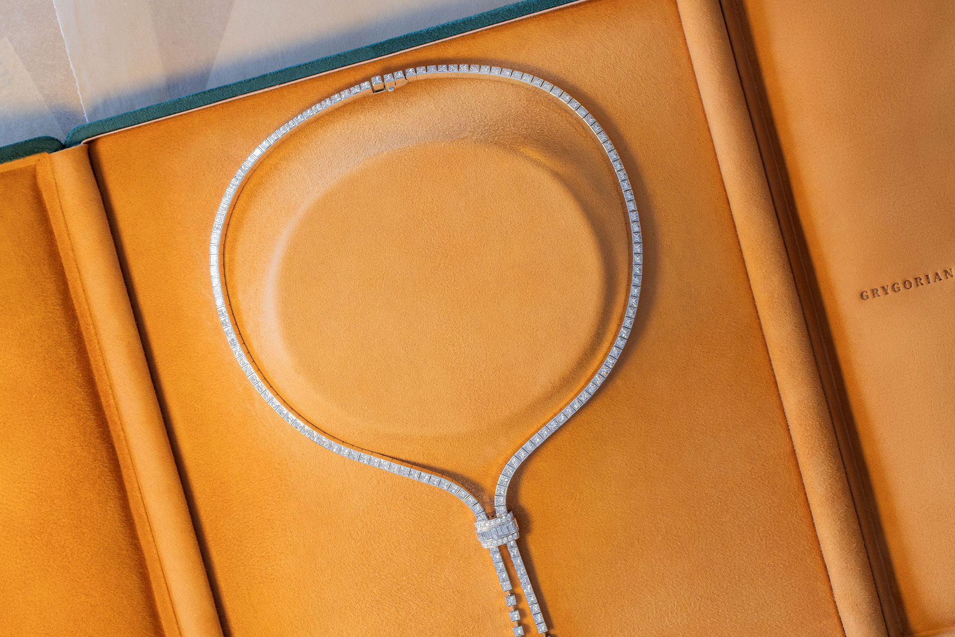 Grygorian Gallery Necklace in a Brand Box