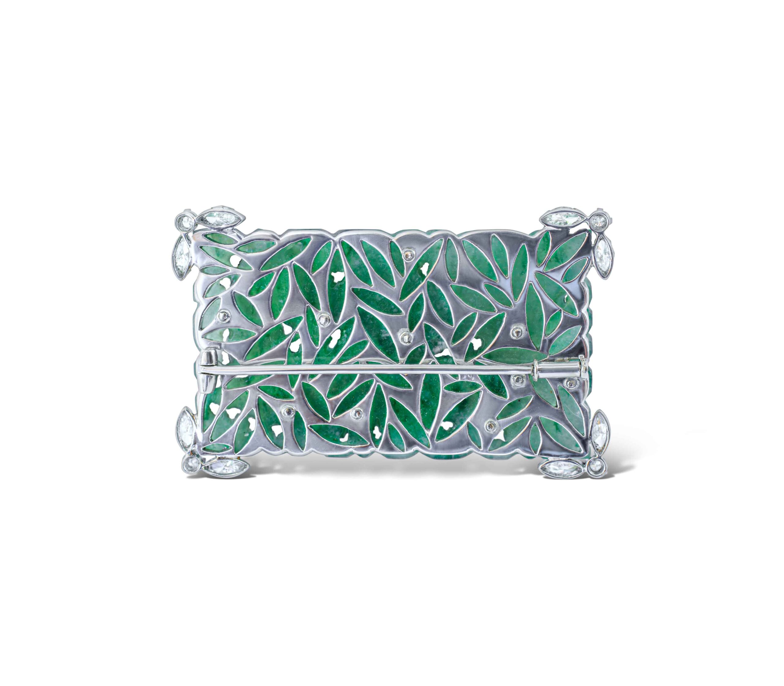 Broche en jade et diamants en or blanc 18 carats