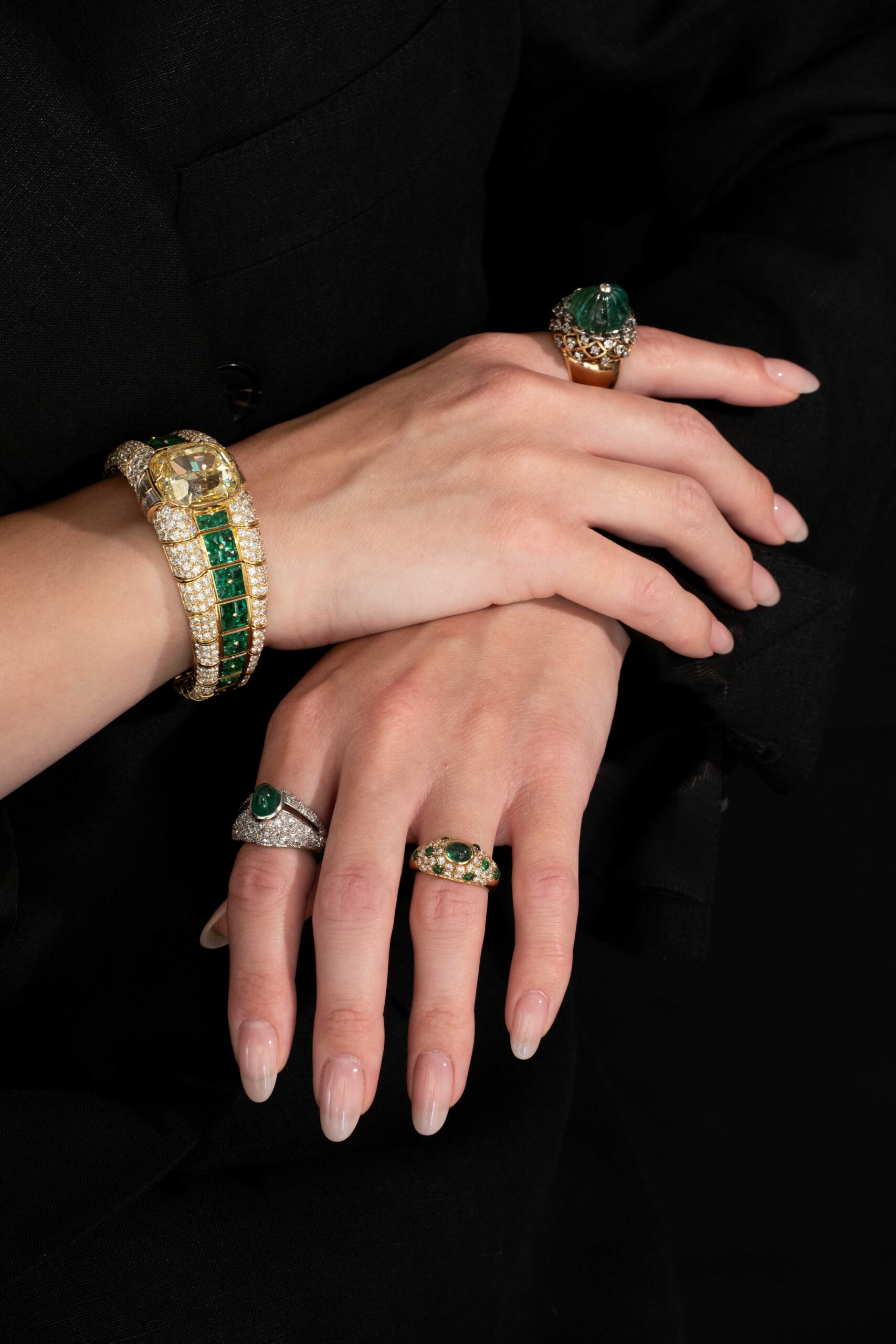 Mellerio dits Meller “Chardon” Ring