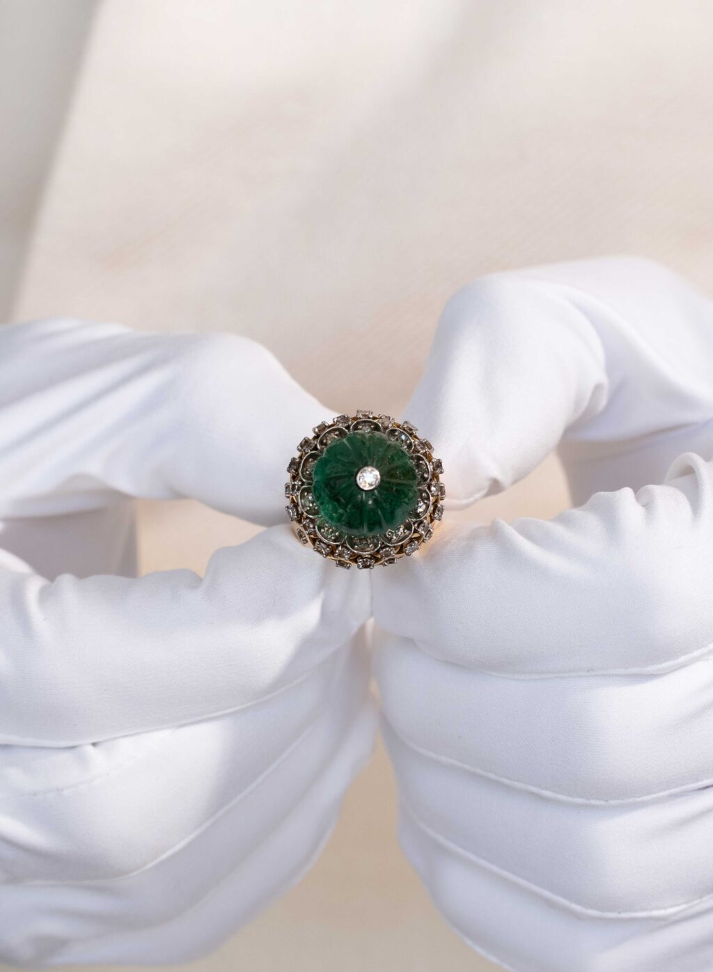 Mellerio dits Meller “Chardon” Ring