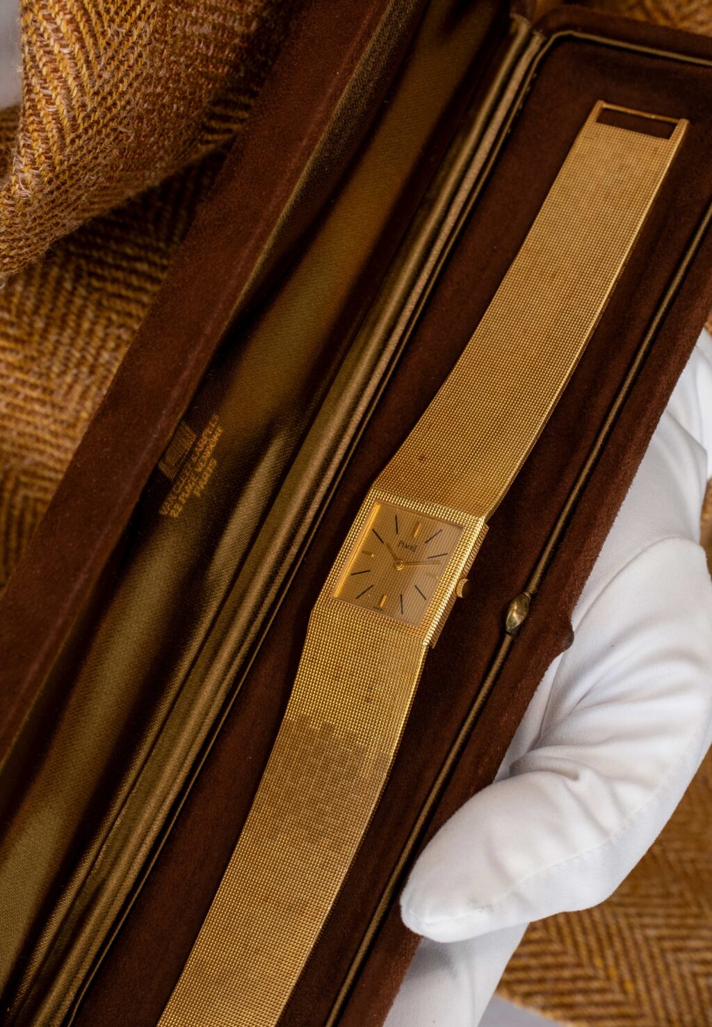 Piaget Ultra-Thin 18k Gold Manual Wind Watch