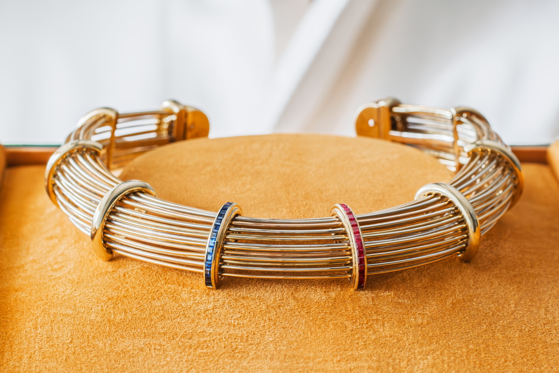 Poiray necklace in the box