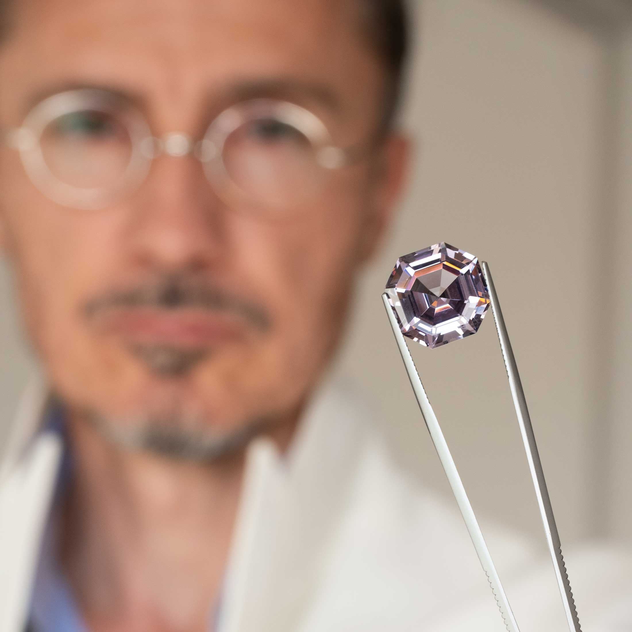 Diamond & Gemstone Sourcing