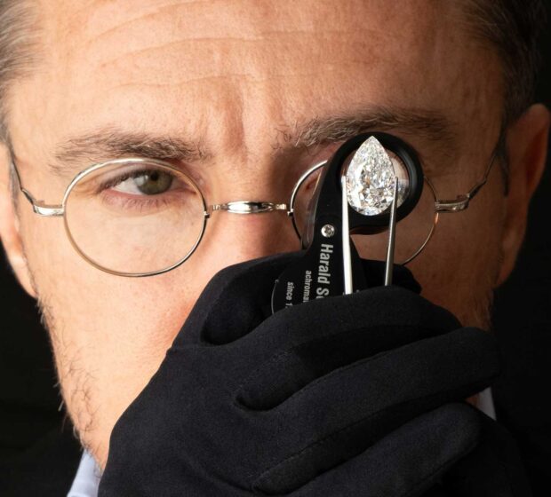 GIA证书：宝石学中永恒的信任传承