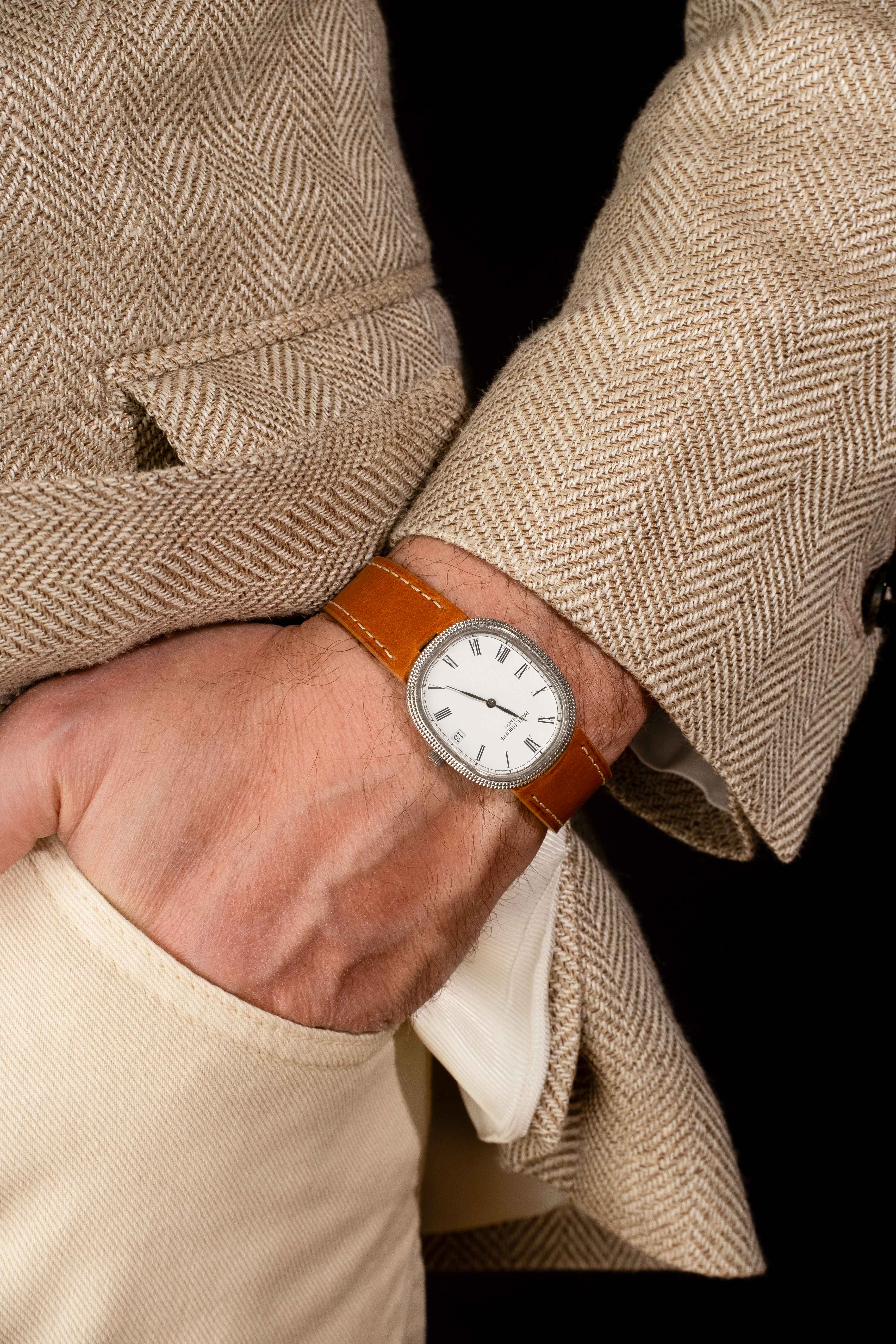 Patek Philippe Golden Ellipse « Clous de Paris »