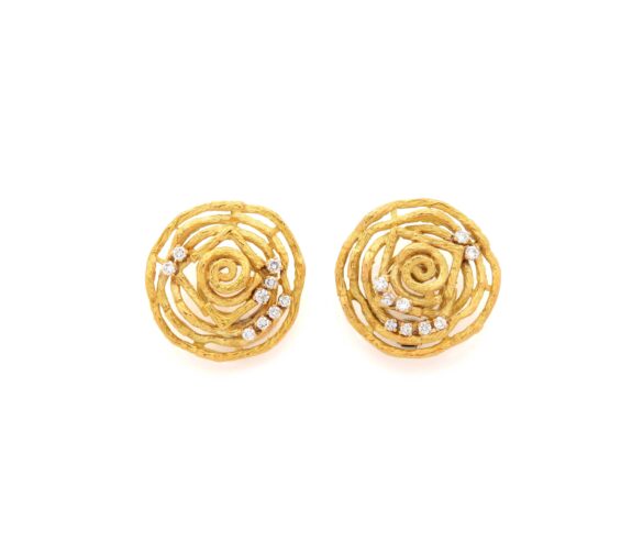 Chaumet Vintage Diamond Gold Earrings
