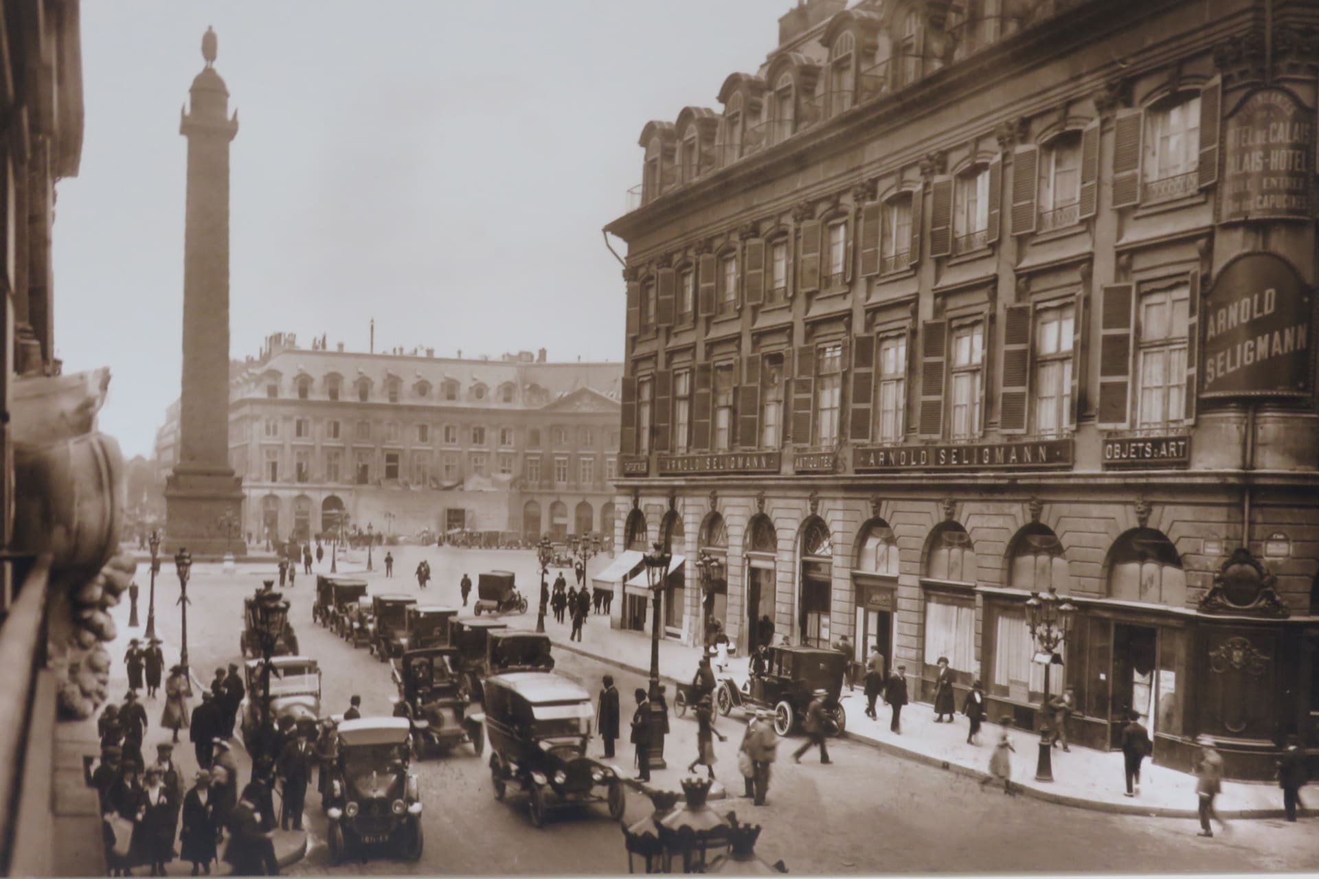 Place Vend&ocirc;me &agrave; Paris ann&eacute;es 1920