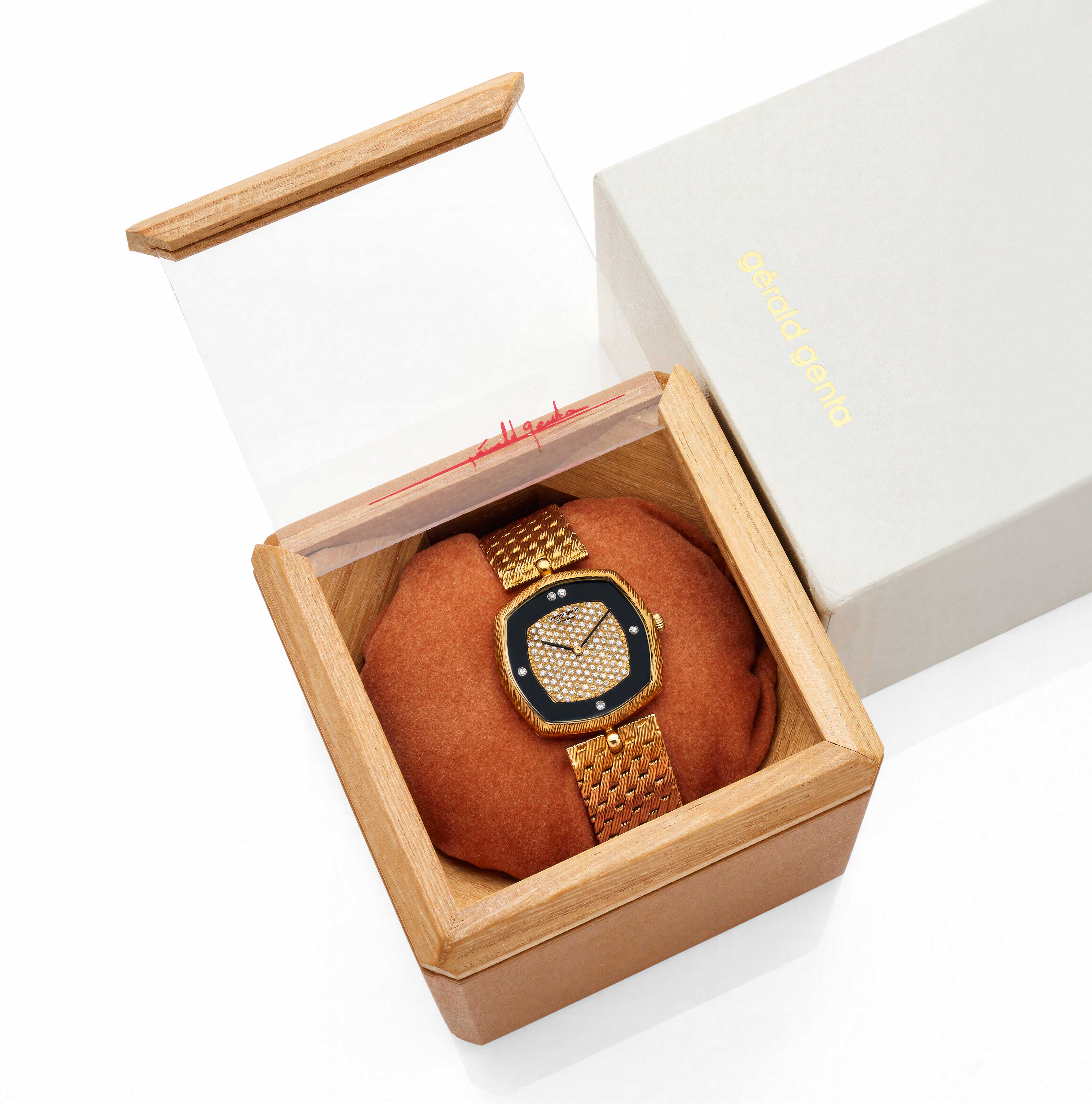 G&eacute;rald Genta Ref. G1267.7 18K Yellow Gold Diamond Dial Watch