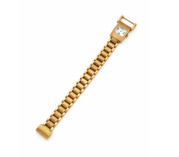 Часы Piaget Miss Protocole Ref. 5221 из жёлтого золота 750 пробы (18 карат) с перламутровым циферблатом
