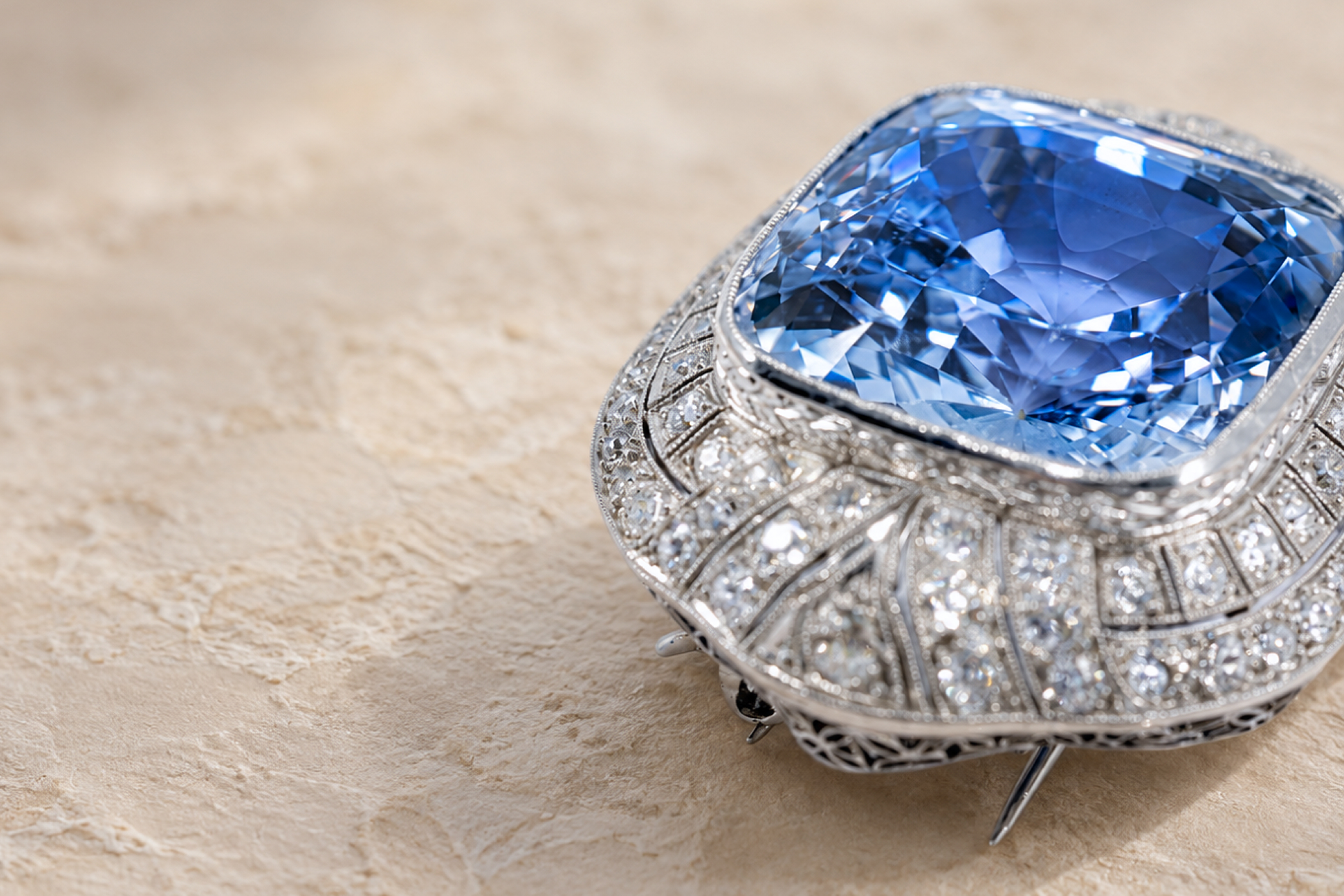 Art Deco platinum brooch with a 47-carat Sri Lankan sapphire and diamond surround