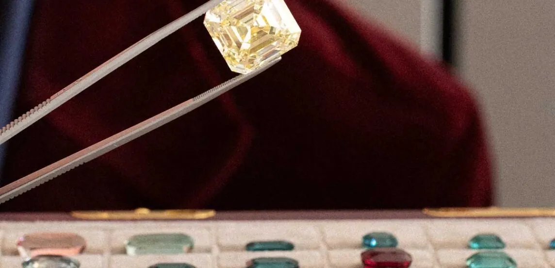 Understanding GIA Certified Diamond Grading: A Guide for Buyers