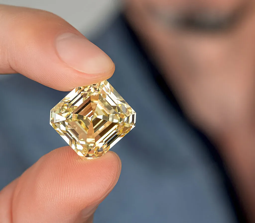 28.88 Carat Fancy Intense Yellow Diamond