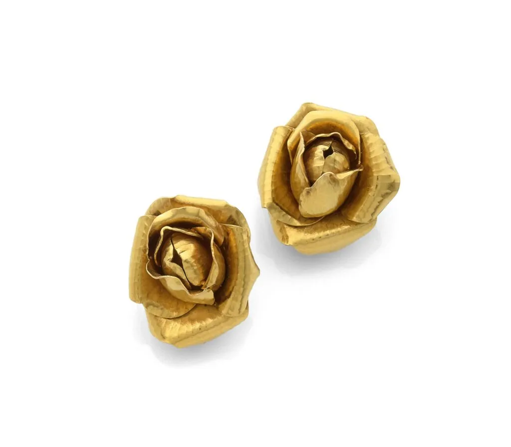 Boucles d’Oreilles Hermès Pétales de Rose Des Années 1970