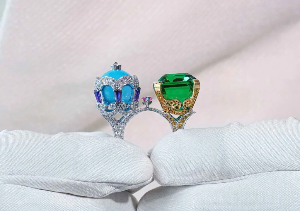 Van Cleef & Arpels Bals de Légende Turquoise and Tourmaline Ring
